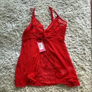 Edikted Red Lace Too NTW